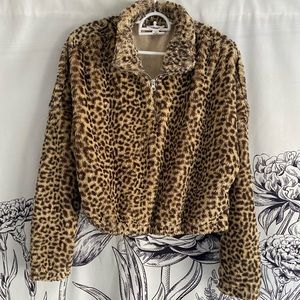Garage Fuzzy Leopard Cropped Sweater